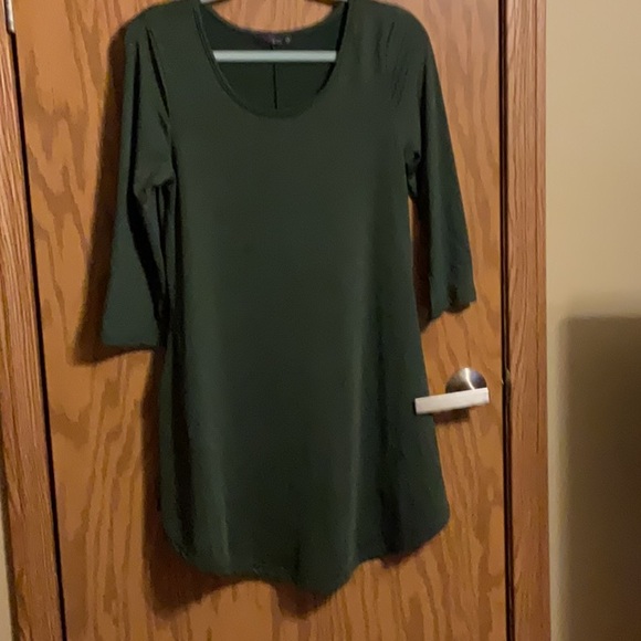 Firmiana Azalea Top - Picture 1 of 2